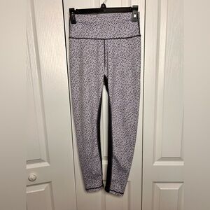 Allfenix Leggings Womens Small High‎ Rise Moisture Wicking Powder Cheetah 23.5”